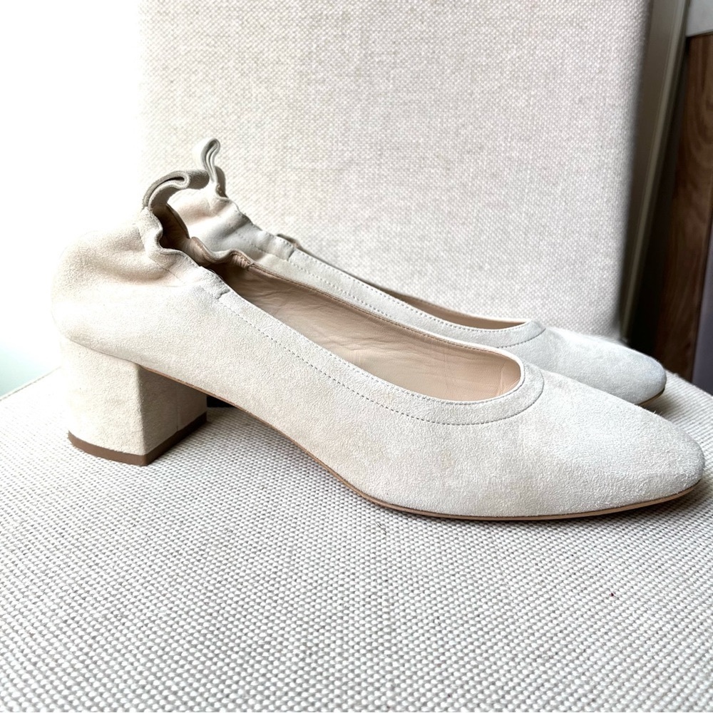 Everlane The Italian Day Heel in Bone/Cream Suede (Size 9.5)